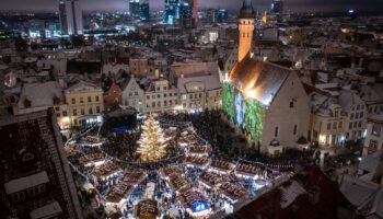 “Tempus fugit” opened Christmas at Tallinn Town Hall